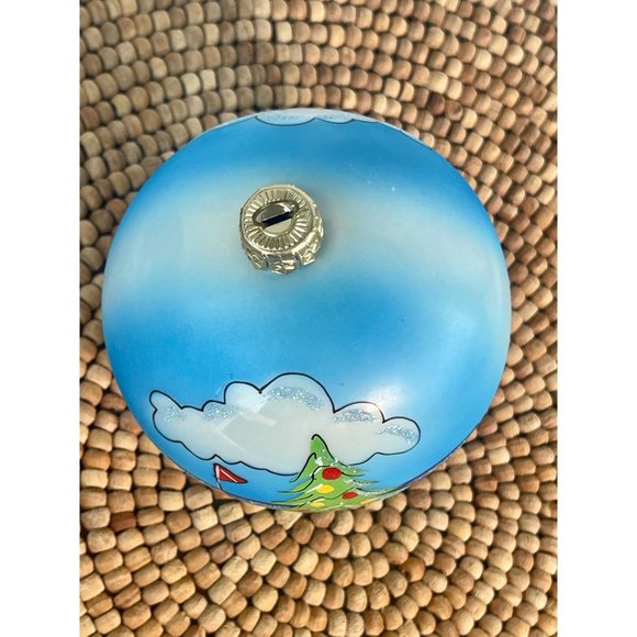 Mouth Blown Hand Painted Christmas Golfer Ornament, Vintage Golf Glass Holiday - Picture 4 of 8